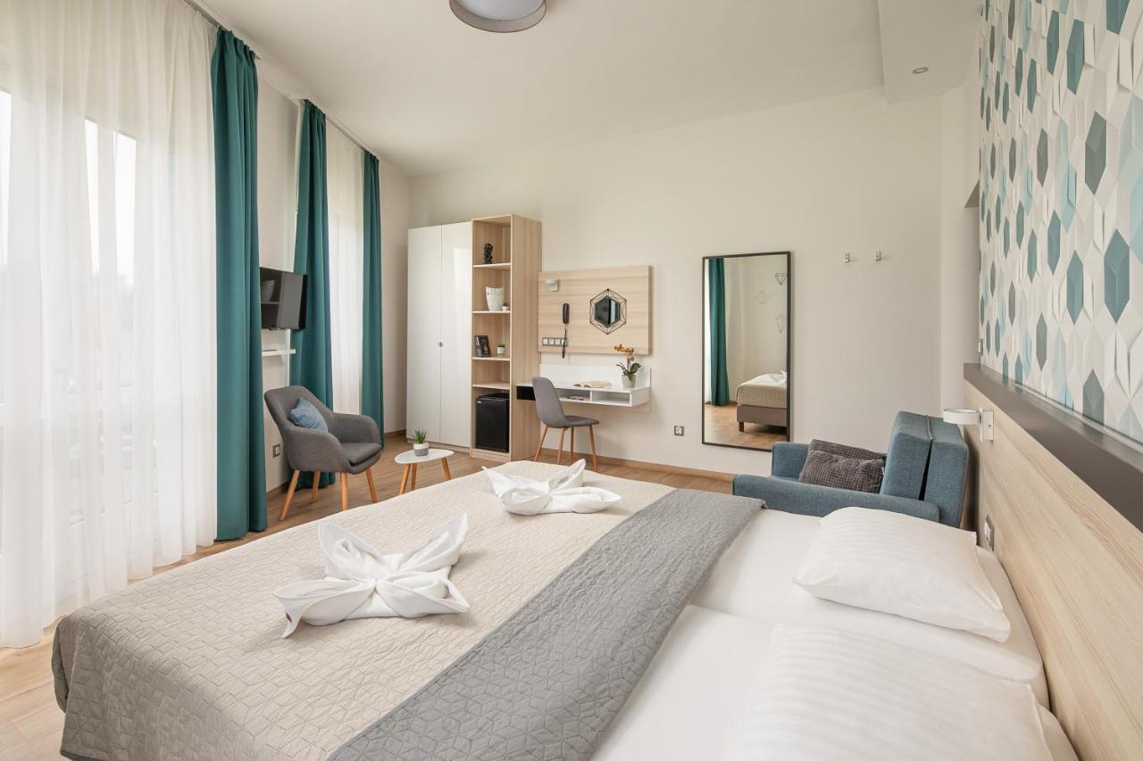 Kristaly Hotel Keszthely Εξωτερικό φωτογραφία